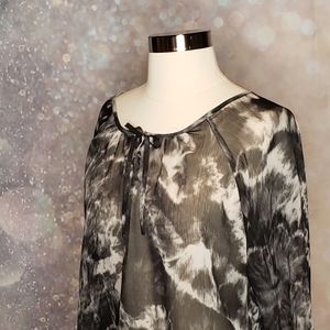 Express EUC Black/White Tie Dye Sheer Top Size S